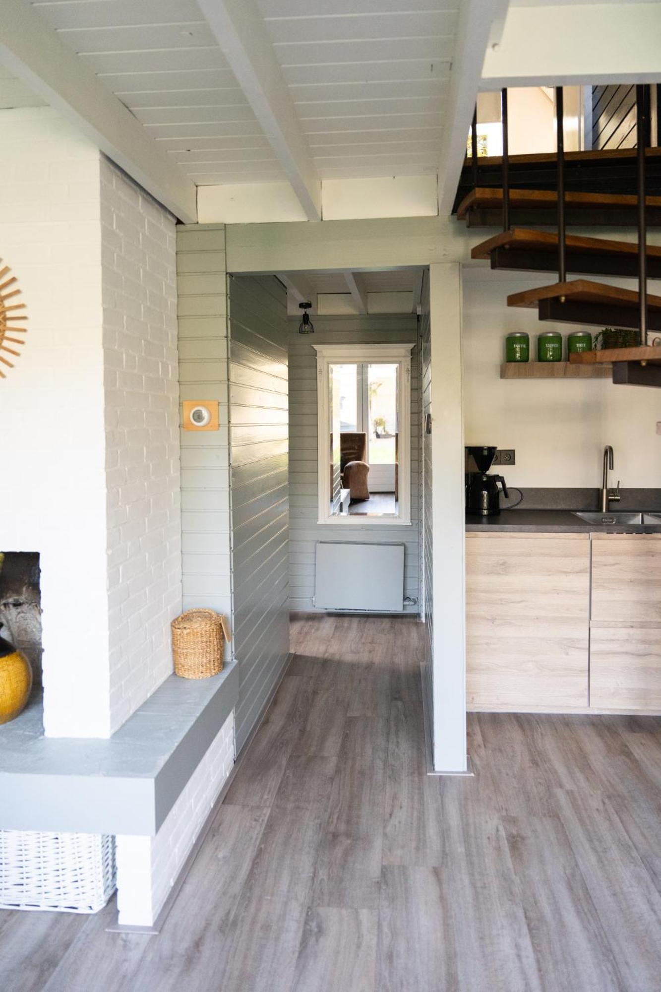 Peaceful Holiday Home In Tuitjenhorn 外观 照片