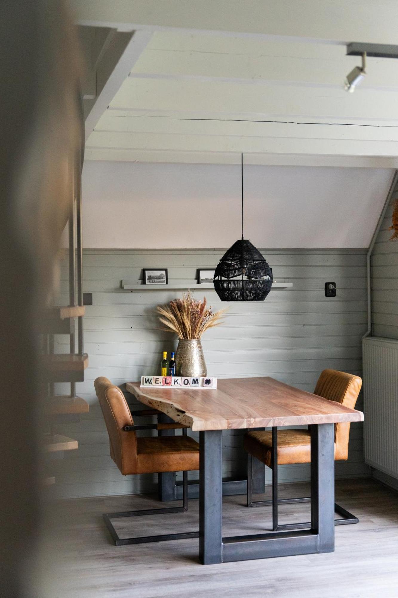 Peaceful Holiday Home In Tuitjenhorn 外观 照片